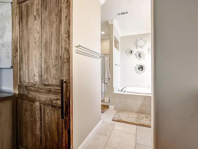 3921 W Payson Ave — Photo 25