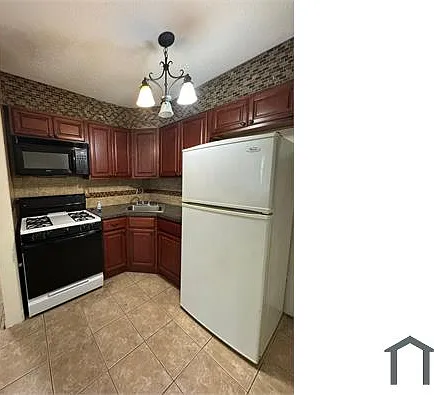 5611 Clover Pl #1R — Photo 3