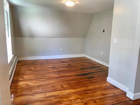 3rd image of 46 Hopkins Ln #2A