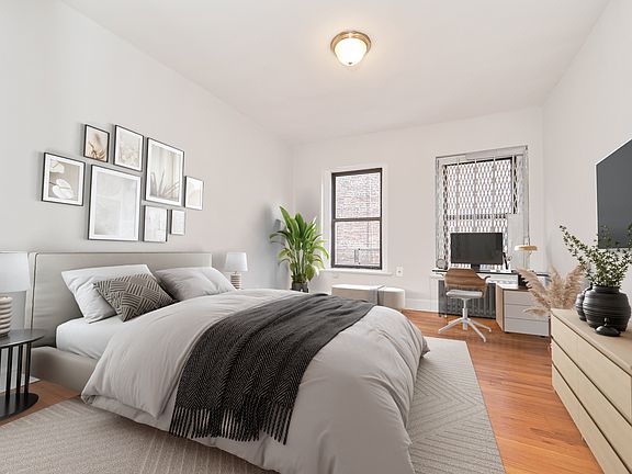 4th image of 676 9th Ave APT 4S