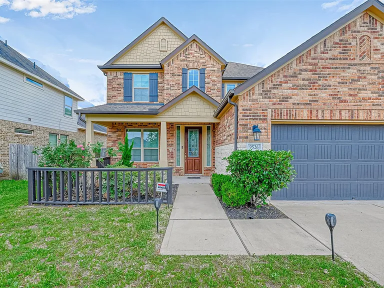 9526 Bonbrook Bend Ln — Photo 5