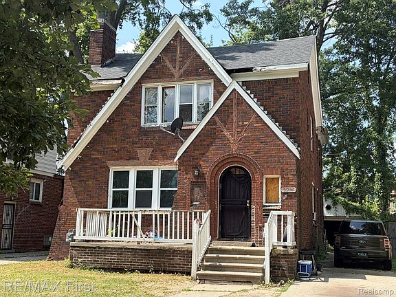 2nd image of 5919 Yorkshire Rd
