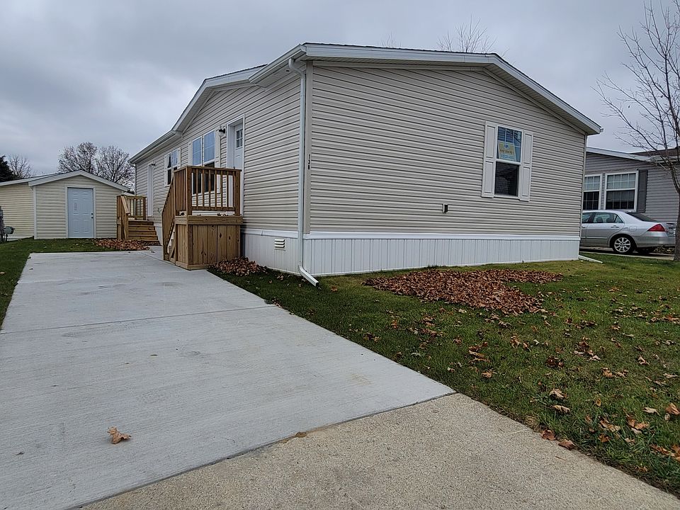 1st image of 138 Belmont Ln