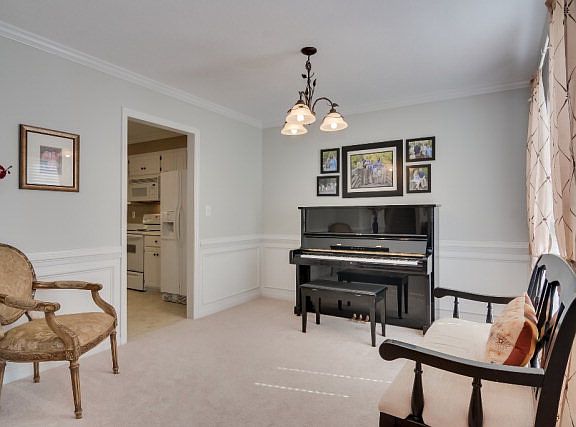 2nd image of 4087 Quinn Dr
