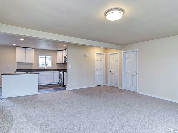 3rd image of 6613 47th Ave NE