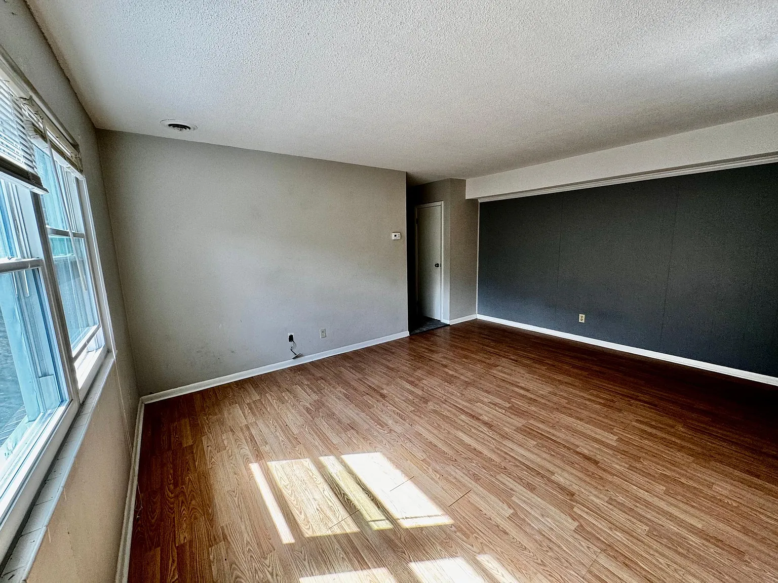 2 bed, 800 sqft, $750 — Photo 4