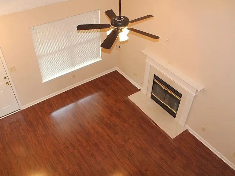 3205 Forest Hill Ct — Photo 12