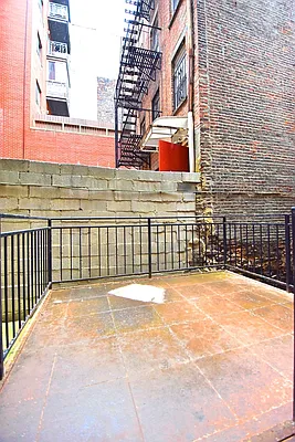 Rented by Bold New York | media 35