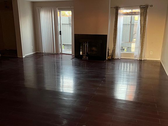 5th image of 747 Micheltorena St APT B