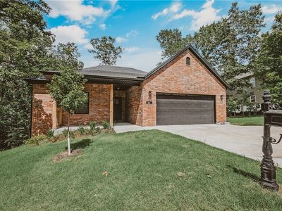 20 Theale Ln, Bella Vista, AR, 72714