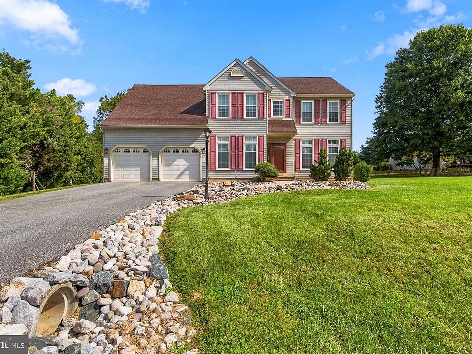 1st image of 276 Manchester Ct