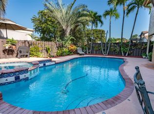 9636 SW 148th Pl, Miami, FL 33196