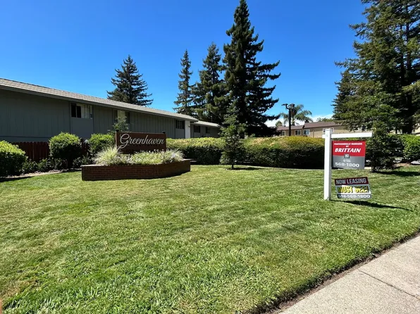 Greenhaven Apartments ~ In the Heart of Sacramento's Pocket Neighborhood!, 6330 Havenside Dr APT 24, Sacramento, CA 95831