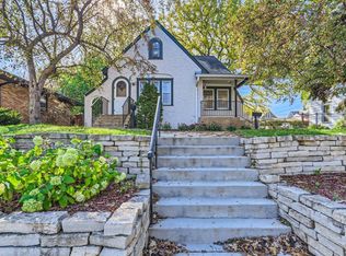 1354 Como Ave, Saint Paul, MN 55108