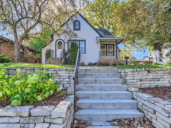 1354 Como Ave, Saint Paul, MN 55108