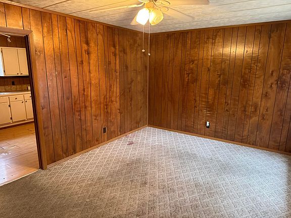 5th image of 414 Sund Dr