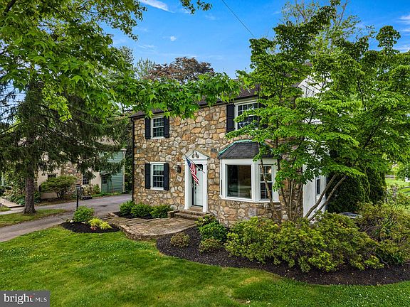 2nd image of 121 Upper Gulph Rd