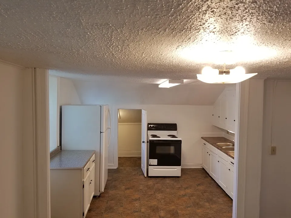 229 S Main St #3