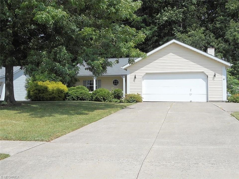 1st image of 352 Parkway Blvd