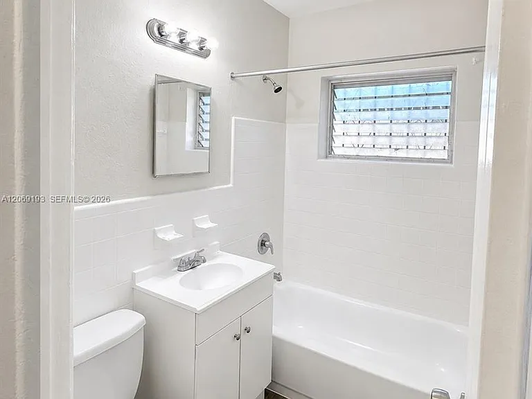 112 NE 63rd St #112 — Photo 5