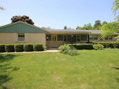 6605 N Braeburn Ln, Glendale, WI, 53209