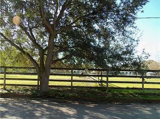 3rd image of 6061 64th Ave N
