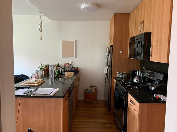 5th image of 309 Grand Ave APT 5D