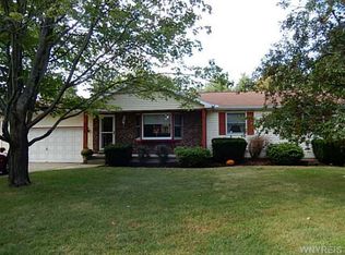 2718 Oakland Dr, Eden, NY 14057