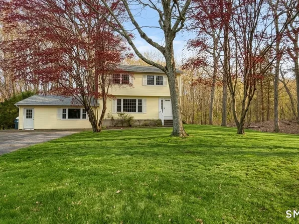 1561 Route 12, Ledyard, CT 06335