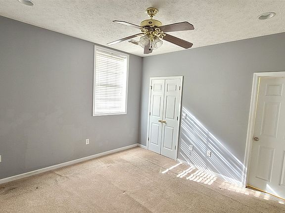 5th image of 311 4th St