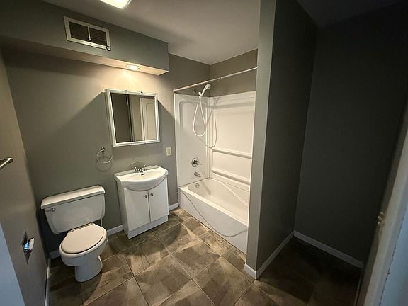 2nd image of 2308 S Hennepin St