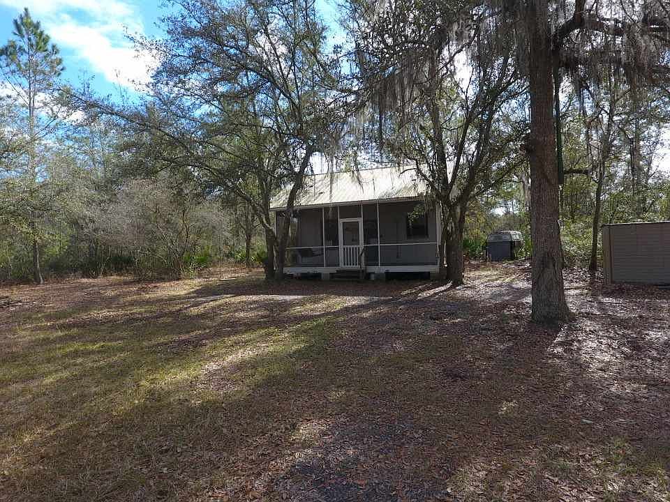 1st image of 3101 SW Hike Lake Rd