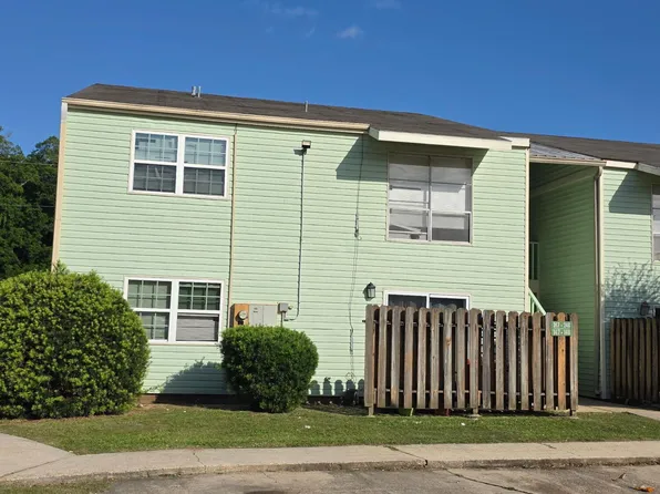 200 High Meadows Blvd #D4, Lafayette, LA 70507