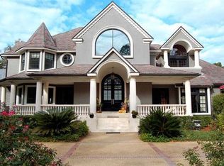 6420 Thomasville Rd, Tallahassee, FL 32312