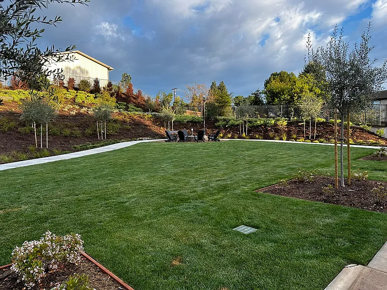 2209 N Cordon Gln — Photo 13