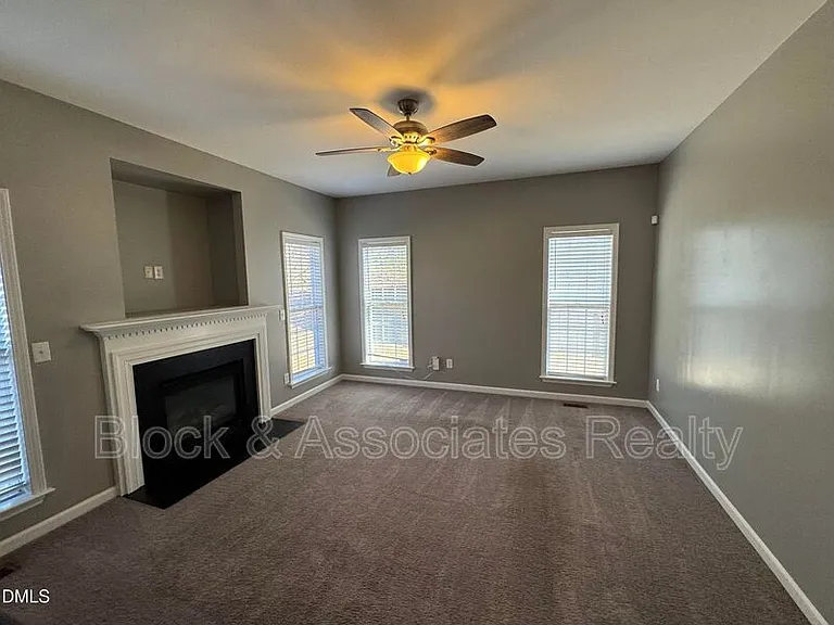 3228 Forest Mill Cir — Photo 5