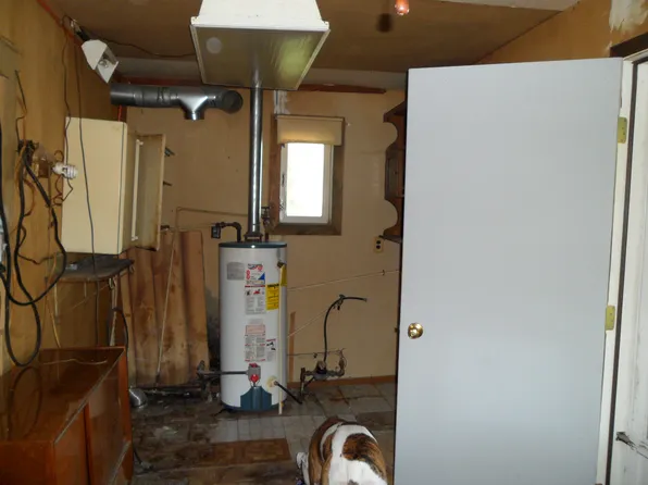 3320 Clairmont St, Monroe, MI 48162