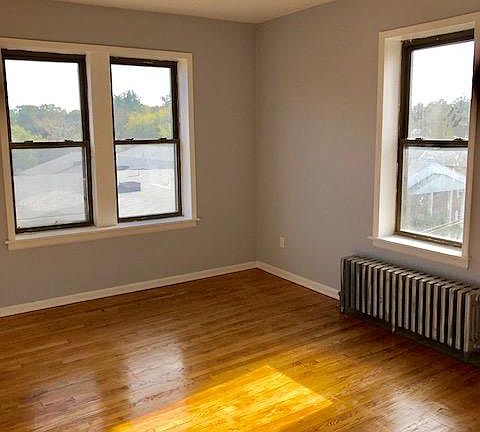 4th image of 433 Lincoln Ave APT D10