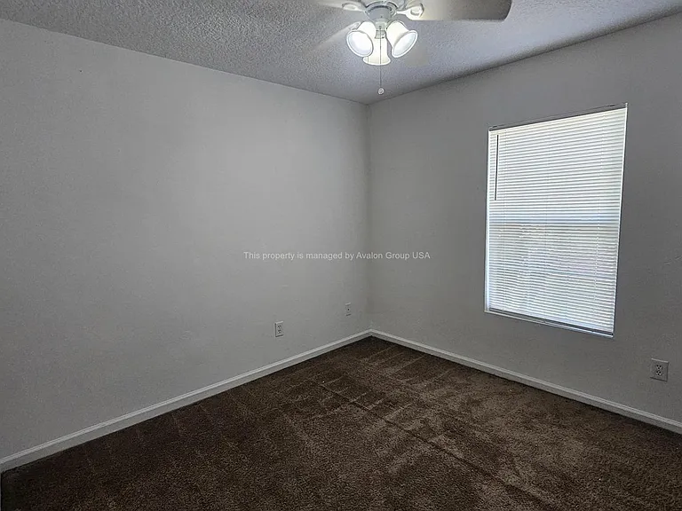 9453 Thorn Glen Rd — Photo 20