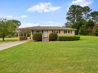 119 Thompson Dr, Greenwood, SC 29646