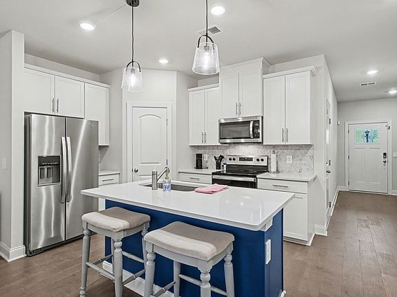4th image of 1682 Denali Dr
