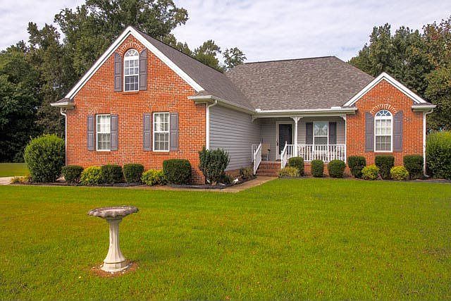 1st image of 317 Wesley Dr