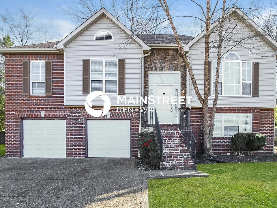 303 Shadowood Dr