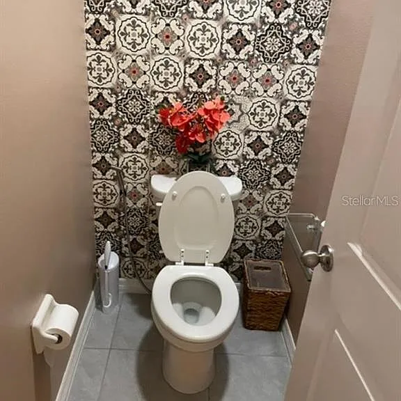 9019 Water Chestnut Dr — Photo 15