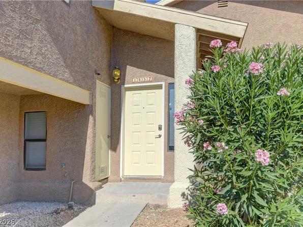 1652 Marathon Dr, Las Vegas, NV 89108