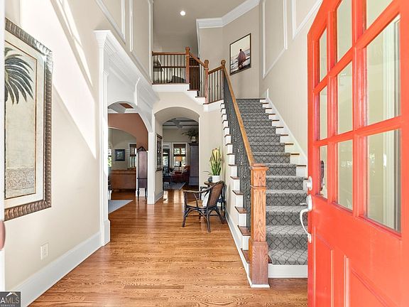 3rd image of 1875 Southers Cir