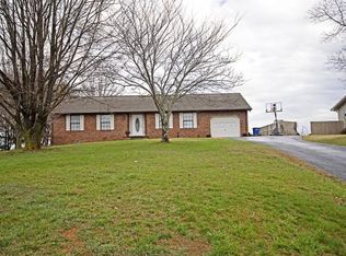 2112 Spring St, Gray, TN 37615