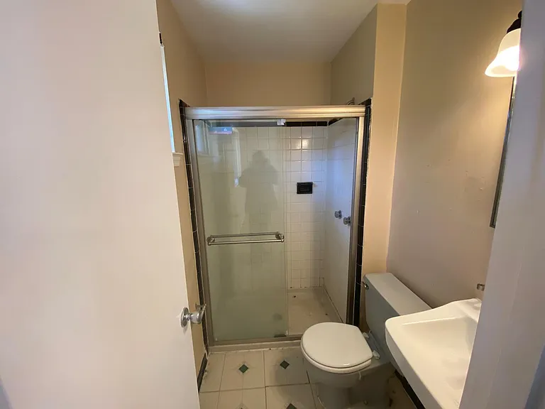 5506 Southampton Dr — Photo 27