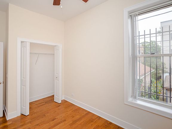 5th image of 1513 N California Ave APT 2R