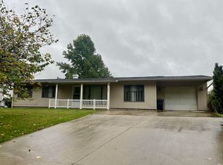 1803 Robin Dr, Warsaw, IN